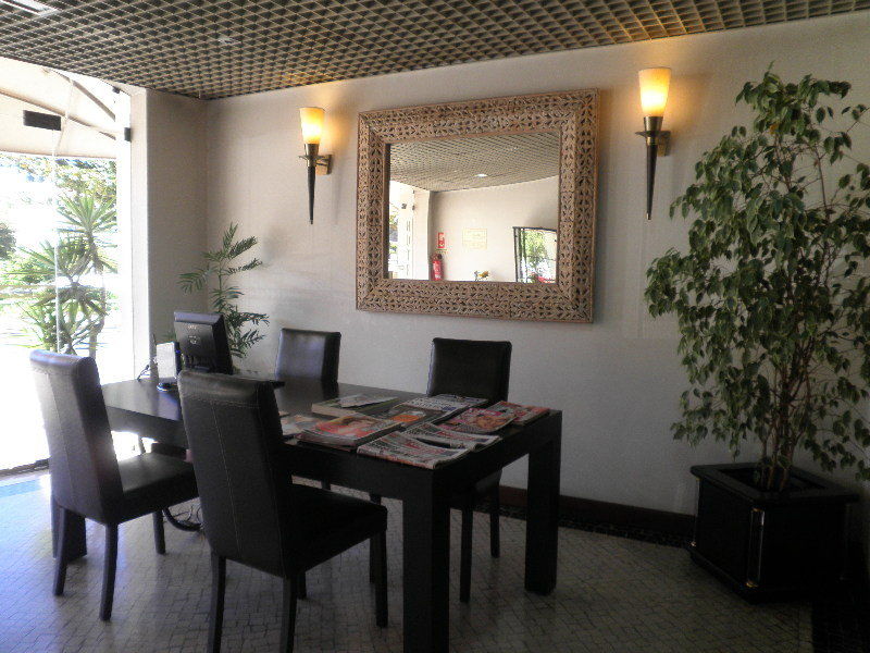 Hotel Residencial Batalha Exteriör bild